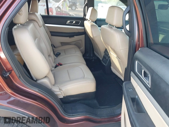 2016 Ford Explorer XLT with VIN 1FM5K7DH8GGD12394, listed as a IAAI auction lot 41789359 with 116,485 mi miles and . Bid and sale history available at carsss.com. Image 8.