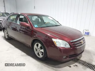 2006 Toyota Avalon XL with VIN 4T1BK36B56U166654, listed as a IAAI auction lot 41419852 with 276,216 mi miles. Bid and sale history available at carsss.com. Image 1.