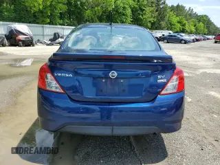 2018 Nissan Versa SV z VIN 3N1CN7AP8JL811197, wystawiony jako Copart lot #55930455 z przebiegiem 51 433 mil mil oraz Nie do naprawy. Historia ofert i sprzedaży dostępna na DreamBid. Obrazek 6.