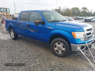 2013 Ford F-150 XL with VIN 1FTEW1CM8DKE24674, listed as a IAAI auction lot 41881852 with 212,445 mi miles. Bid and sale history available at carsss.com. Image 1.