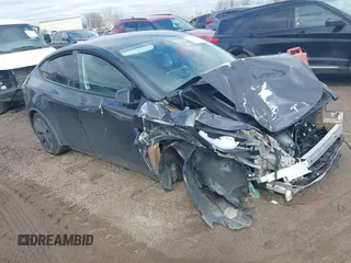 2025 Tesla Model Y Long Range with VIN 7SAYGDED3SF229605, listed as a IAAI auction lot 41726254 with Not Provided miles and . Bid and sale history available at DreamBid. Image 1.