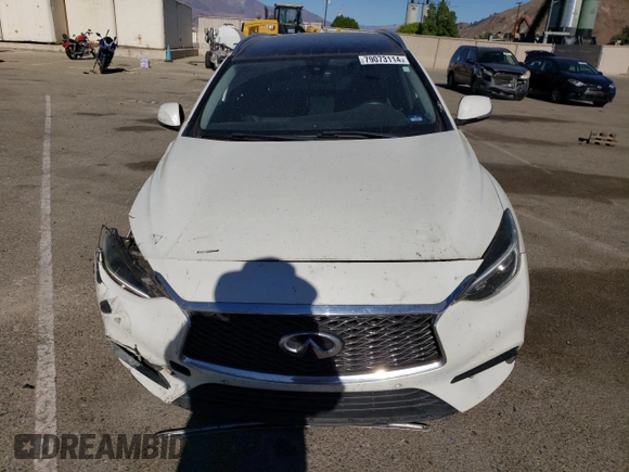 2017 Infiniti QX30 Premium with VIN SJKCH5CP9HA028085, listed as a Copart auction lot 79073114 with 62,024 mi miles and Salvage Title. Bid and sale history available at DreamBid. Image 5.
