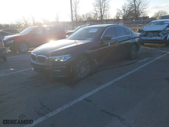 2018 BMW 5 Series 530i xDrive with VIN WBAJA7C58JWA72127, listed as a IAAI auction lot 41548417 with 80,680 mi miles. Bid and sale history available at carsss.com. Image 2.