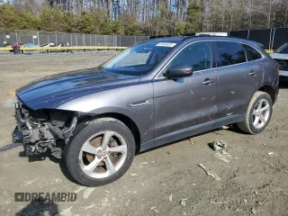 2019 Jaguar F-Pace 25t Premium z VIN SADCJ2FX2KA396248, wystawiony jako Copart lot #43363835 z przebiegiem 96 282 mil mil oraz Szkoda całkowita • Salvage title. Historia ofert i sprzedaży dostępna na DreamBid. Obrazek 1.