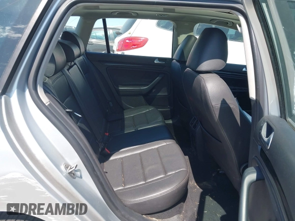 2013 Volkswagen Jetta TDI w/Sunroof & Nav with VIN 3VWPL7AJ0DM627920, listed as a IAAI auction lot 42629396 with 138,741 mi miles and . Bid and sale history available at DreamBid. Image 8.