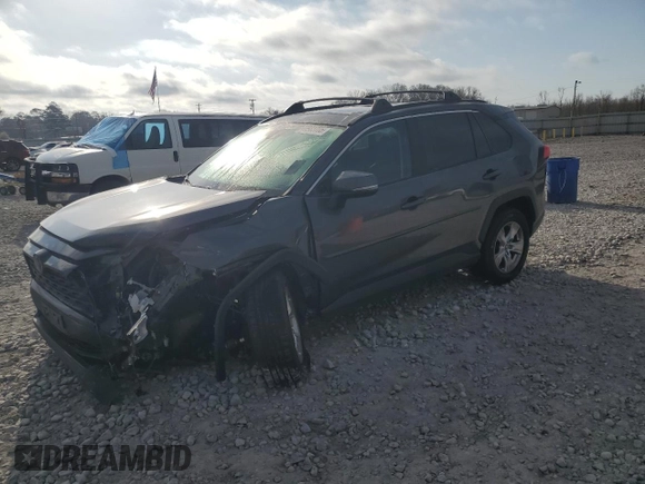 2020 Toyota RAV4 XLE with VIN 2T3P1RFV2LW106551, listed as a Copart auction lot 48983705 with 76,306 mi miles and Salvage Title. Bid and sale history available at DreamBid. Image 1.