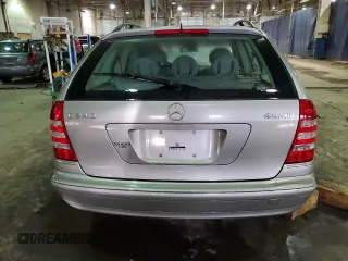 2005 Mercedes-Benz C 240 z VIN WDBRH81J35F615621, wystawiony jako Copart lot #41866855 z przebiegiem 99 269 mil mil oraz Tytuł czysty. Historia ofert i sprzedaży dostępna na DreamBid. Obrazek 6.