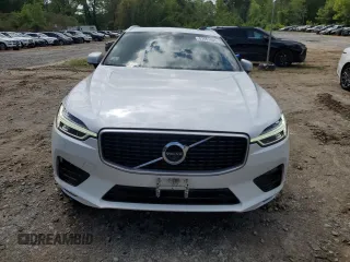 2019 Volvo XC60 R-Design z VIN LYVA22RMXKB234121, wystawiony jako Copart lot #57457405 z przebiegiem 93 792 mil mil oraz Szkoda całkowita • Salvage title. Historia ofert i sprzedaży dostępna na DreamBid. Obrazek 5.