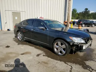 2010 Lexus LS 460 with VIN JTHBL5EF7A5101341, listed as a Copart auction lot 52371455 with 209,048 mi miles and Salvage Title. Bid and sale history available at carsss.com. Image 4.
