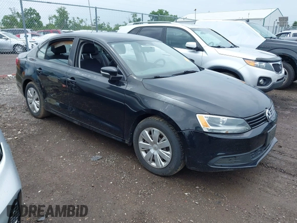 2011 Volkswagen Jetta SE with VIN 3VWDX7AJ7BM353913, listed as a IAAI auction lot 42643516 with 178,943 mi miles and . Bid and sale history available at DreamBid. Image 1.