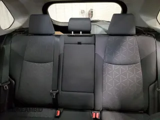 2023 Toyota RAV4 Hybrid XLE z VIN JTMRWRFV3PD572194, wystawiony jako Copart lot #59881005 z przebiegiem 15 316 mil mil oraz Szkoda całkowita • Salvage title. Historia ofert i sprzedaży dostępna na DreamBid. Obrazek 10.