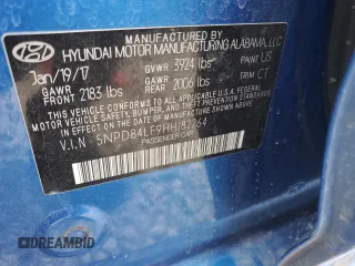 2017 Hyundai Elantra SE z VIN 5NPD84LF9HH182264, wystawiony jako Copart lot #56861135 z przebiegiem 84 768 mil mil oraz Szkoda całkowita • Salvage title. Historia ofert i sprzedaży dostępna na DreamBid. Obrazek 12.