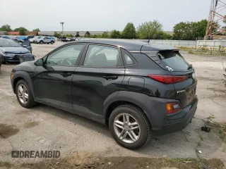 2021 Hyundai Kona SE z VIN KM8K1CAA7MU735048, wystawiony jako Copart lot #58576795 z przebiegiem 65 857 mil mil oraz Czysty tytuł • Clean title. Historia ofert i sprzedaży dostępna na DreamBid. Obrazek 2.