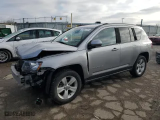 2016 Jeep Compass Latitude with VIN 1C4NJDEB8GD757624, listed as a Copart auction lot 84997714 with 140,906 mi miles and Salvage Title. Bid and sale history available at carsss.com. Image 1.