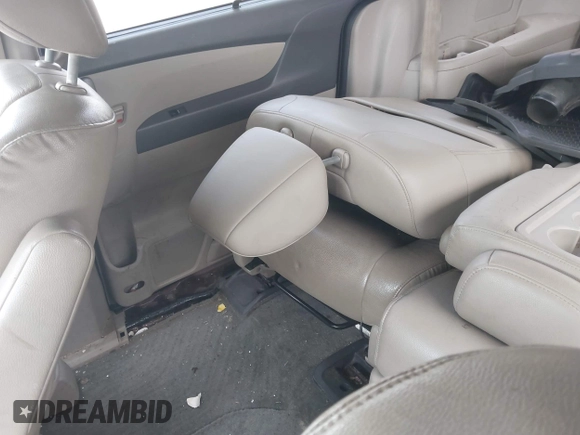 2011 Honda Odyssey EX-L with VIN 5FNRL5H6XBB096891, listed as a IAAI auction lot 42840531 with 214,842 mi miles and . Bid and sale history available at DreamBid. Image 8.
