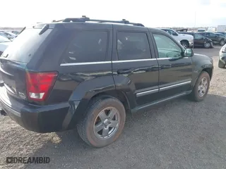 2005 Jeep Grand Cherokee Limited with VIN 1J4HR58235C527509, listed as a IAAI auction lot 41786018 with 240,779 mi miles. Bid and sale history available at carsss.com. Image 4.