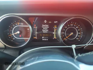 2020 Jeep Gladiator Sport S with VIN 1C6HJTAG2LL135519, listed as a Copart auction lot 60145775 with 35,122 mi miles and Salvage title. Bid and sale history available at DreamBid. Image 9.