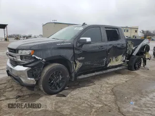 2021 Chevrolet Silverado 1500 LT with VIN 3GCPWCEK6MG450018, listed as a Copart auction lot 43870915 with 70,925 mi miles and Salvage Title. Bid and sale history available at DreamBid. Image 1.