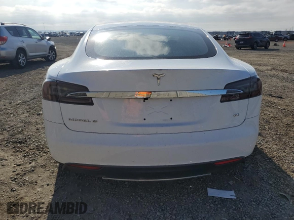 2013 Tesla Model S with VIN 5YJSA1CG2DFP17298, listed as a Copart auction lot 89166515 with 57,615 mi miles and Salvage Title. Bid and sale history available at carsss.com. Image 6.