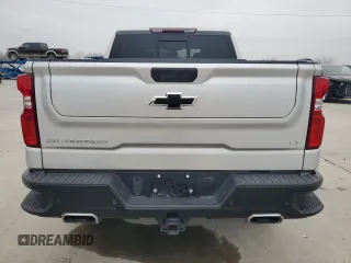 2021 Chevrolet Silverado 1500 LT Trail Boss with VIN 3GCPYFED3MG350715, listed as a Copart auction lot 44524305 with 77,857 mi miles and Salvage Title. Bid and sale history available at DreamBid. Image 6.