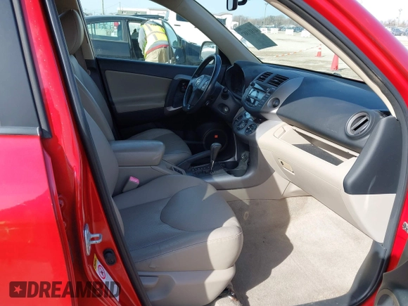 2007 Toyota RAV4 Limited with VIN JTMBK31V176018450, listed as a IAAI auction lot 41811887 with 171,059 mi miles. Bid and sale history available at carsss.com. Image 5.