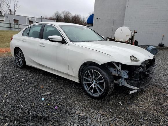 2019 BMW 3 Series 330i xDrive with VIN 3MW5R7J59K8B03003, listed as a Copart auction lot 49342865 with 16,610 mi miles and Salvage Title. Bid and sale history available at DreamBid. Image 4.