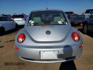 2007 Volkswagen New Beetle Coupe with VIN 3VWRG31C97M518173, listed as a Copart auction lot 70189864 with 148,908 mi miles and Salvage Title. Bid and sale history available at carsss.com. Image 6.