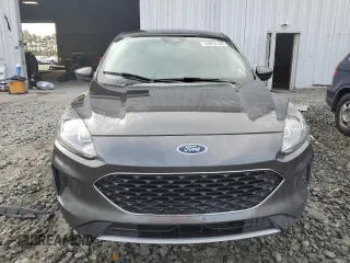 2020 Ford Escape SE z VIN 1FMCU9G65LUA04361, wystawiony jako Copart lot #53974145 z przebiegiem 78 305 mil mil oraz Szkoda całkowita • Salvage title. Historia ofert i sprzedaży dostępna na DreamBid. Obrazek 5.