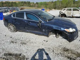 2010 Jaguar XF Premium Luxury with VIN SAJWA0GB3ALR65581, listed as a Copart auction lot 51672425 with 101,591 mi miles and Salvage Title. Bid and sale history available at carsss.com. Image 4.