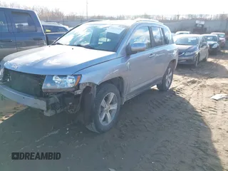 2017 Jeep Compass High Altitude with VIN 1C4NJDEBXHD113351, listed as a IAAI auction lot 41673188 with 59,752 mi miles. Bid and sale history available at carsss.com. Image 17.