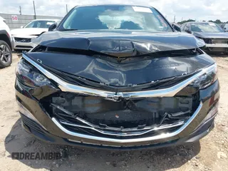 2025 Chevrolet Malibu LT with VIN 1G1ZD5STXSF127685, listed as a IAAI auction lot 42191639 with 17,967 mi miles and . Bid and sale history available at DreamBid. Image 6.