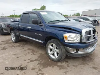 2007 Dodge 1500 SLT with VIN 1D7HA18P07S113894, listed as a IAAI auction lot 42063878 with 271,767 mi miles and . Bid and sale history available at DreamBid. Image 1.