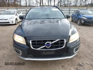 2012 Volvo XC70 3.2L with VIN YV4940BZ1C1126743, listed as a IAAI auction lot 41702765 with 206,064 mi miles and . Bid and sale history available at DreamBid. Image 6.