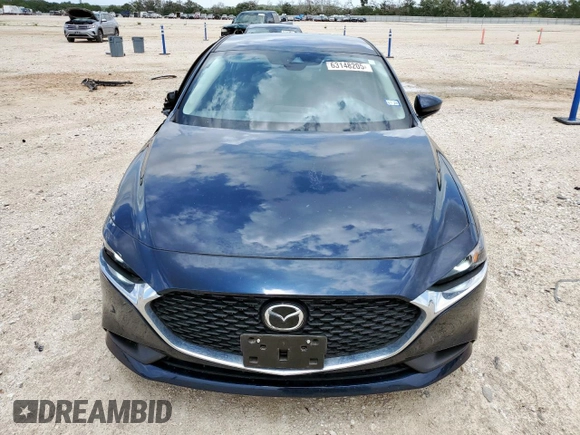 2021 Mazda 3 S z VIN JM1BPAAL3M1321131, wystawiony jako Copart lot #63148205 z przebiegiem 9 910 mil mil oraz Szkoda całkowita • Salvage title. Historia ofert i sprzedaży dostępna na DreamBid. Obrazek 5.