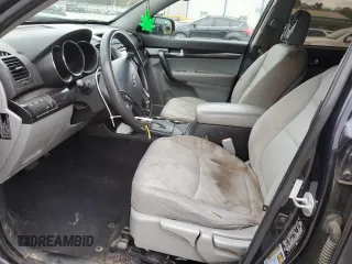 2012 Kia Sorento LX with VIN 5XYKT4A11CG254958, listed as a Copart auction lot 87236854 with 269,418 mi miles and Clean Title. Bid and sale history available at carsss.com. Image 7.