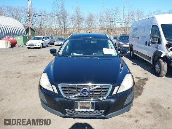 2012 Volvo XC60 3.0L with VIN YV4902DZ9C2296041, listed as a IAAI auction lot 41770526 with 176,392 mi miles and . Bid and sale history available at DreamBid. Image 6.