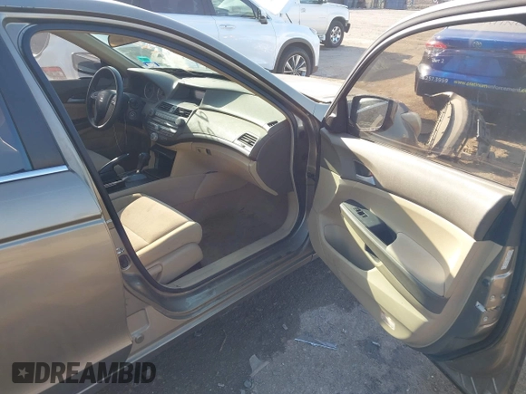 2009 Honda Accord LX-P with VIN 1HGCP26439A156735, listed as a IAAI auction lot 41995906 with 185,169 mi miles and . Bid and sale history available at DreamBid. Image 5.