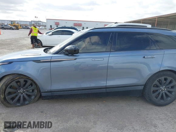 2019 Land Rover Range Rover Velar R-Dynamic SE with VIN SALYL2FV3KA227942, listed as a IAAI auction lot 41701785 with 41,160 mi miles and . Bid and sale history available at DreamBid. Image 13.