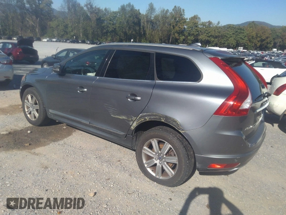 2017 Volvo XC60 Inscription with VIN YV440MDU0H2207703, listed as a IAAI auction lot 40400202 with 49,387 mi miles. Bid and sale history available at carsss.com. Image 3.