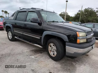 2005 Chevrolet Avalanche Z66 with VIN 3GNEC12Z35G258098, listed as a Copart auction lot 74543374 with Not Provided miles and Salvage Title. Bid and sale history available at carsss.com. Image 4.