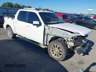 2007 Ford Explorer Sport Trac Limited z VIN 1FMEU33827UA01310, wystawiony jako IAAI lot #42180290 z przebiegiem 200 132 mil mil oraz . Historia ofert i sprzedaży dostępna na DreamBid. Obrazek 1.
