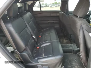 2023 Ford Police Interceptor Utility z VIN 1FM5K8AB7PGA85592, wystawiony jako Copart lot #53760485 z przebiegiem Nie podano mil oraz Szkody całkowita. Historia ofert i sprzedaży dostępna na DreamBid. Obrazek 10.