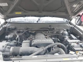2005 Toyota Sequoia SR5 with VIN 5TDBT44A55S244712, listed as a IAAI auction lot 42037865 with 205,226 mi miles and . Bid and sale history available at DreamBid. Image 10.