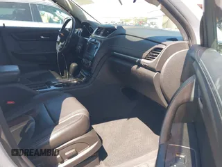 2017 Chevrolet Traverse LT with VIN 1GNKRHKD6HJ303696, listed as a IAAI auction lot 41989182 with 35,699 mi miles and . Bid and sale history available at DreamBid. Image 5.