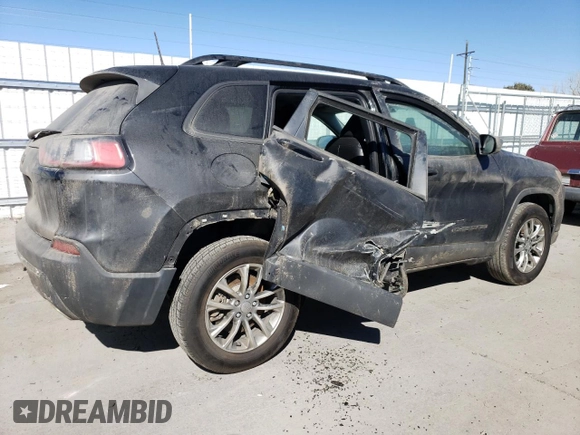 2019 Jeep Cherokee Altitude z VIN 1C4PJMLX8KD282895, wystawiony jako Copart lot #47054495 z przebiegiem 159 831 mil mil oraz Szkoda całkowita • Salvage title. Historia ofert i sprzedaży dostępna na DreamBid. Obrazek 3.