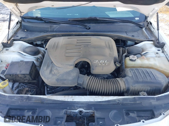 2019 Chrysler 300 S with VIN 2C3CCAGG8KH542723, listed as a IAAI auction lot 41214612 with Not provided miles and . Bid and sale history available at DreamBid. Image 10.
