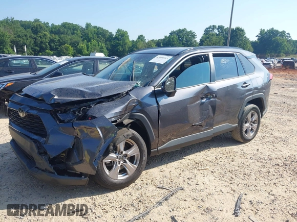 2022 Toyota RAV4 XLE with VIN 2T3W1RFV6NC194245, listed as a IAAI auction lot 42608311 with 36,491 mi miles and . Bid and sale history available at DreamBid. Image 20.