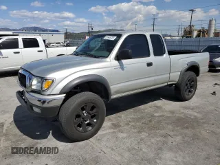 2003 Toyota Tacoma PreRunner with VIN 5TESN92N03Z180995, listed as a Copart auction lot 51848725 with 166,690 mi miles and Salvage Title. Bid and sale history available at carsss.com. Image 1.