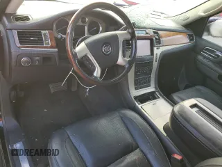 2013 Cadillac Escalade Platinum Edition with VIN 1GYS4DEF2DR218650, listed as a Copart auction lot 77938164 with 0 mi miles and Salvage Title. Bid and sale history available at carsss.com. Image 8.