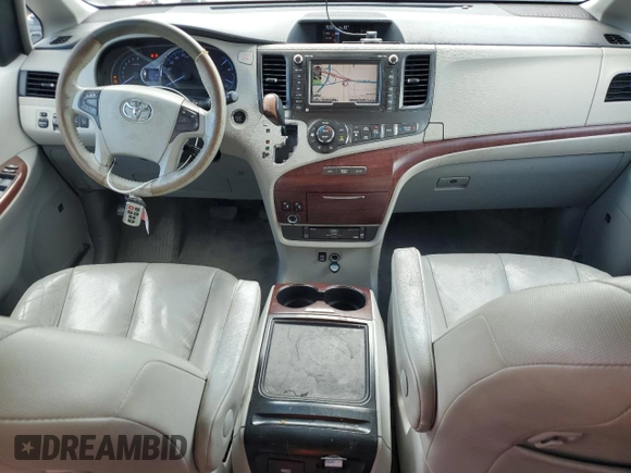 2013 Toyota Sienna XLE AAS with VIN 5TDYK3DC7DS389872, listed as a Copart auction lot 66072995 with 95,797 mi miles and Clean title. Bid and sale history available at DreamBid. Image 8.